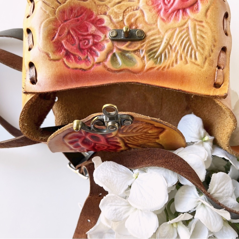 Authentic Made in Mexico Handcrafted Leather Bag - Picture 3 of 9